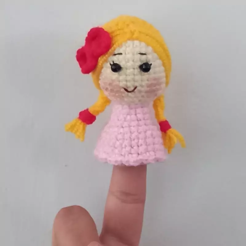عروسک بافتنی انگشتی وسرمدادی خانواده دونه ای 55تومن